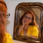 Dedele La Curieuse