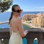 Laura Zakowski