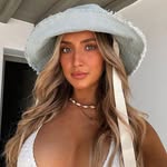 R Rosie Clarkson