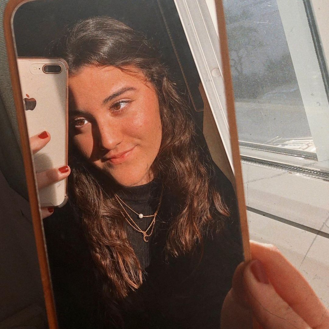 Marta Robledo J